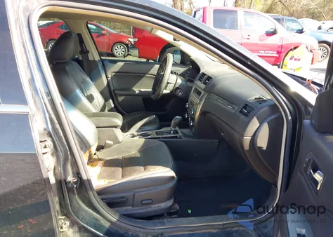 2010 Ford Fusion Sel из США, поврежденный, VIN 3FAHP0JGXAR300744